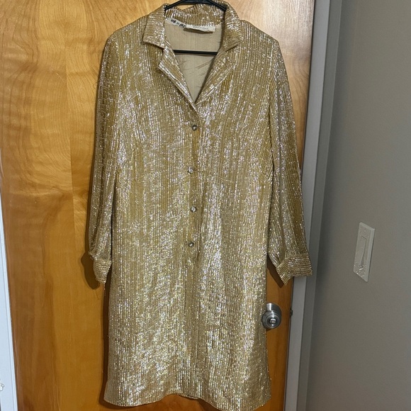 Vintage Dresses & Skirts - Gold Vintage Button-Up Dress